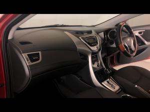 Hyundai Elantra 1.8 Executive auto - Image 7