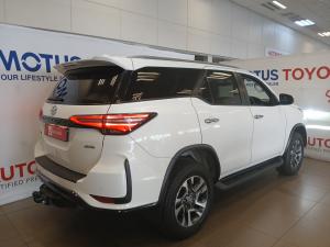Toyota Fortuner 2.4GD-6 4x4 - Image 2