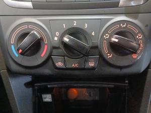 Suzuki Ciaz 1.5 GL manual - Image 15