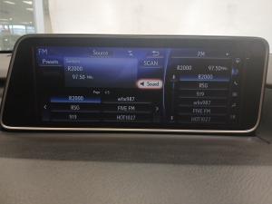 Lexus RX 350 EX - Image 14