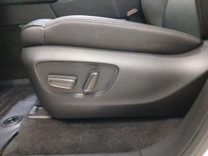 Toyota Land Cruiser 300 3.3D ZX - Image 19