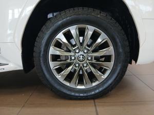 Toyota Land Cruiser 300 3.3D ZX - Image 22