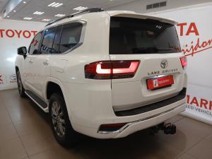 Toyota Land Cruiser 300 3.3D ZX - Image 24