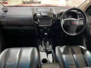 Isuzu D-MAX 250 HO X-RIDER LTD D/C - Image 6