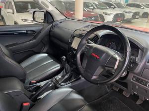 Isuzu D-MAX 250 HO X-RIDER LTD D/C - Image 8