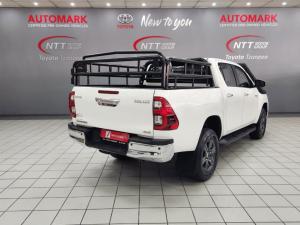 Toyota Hilux 2.8 GD-6 RB Raider 4X4 automaticD/C - Image 2