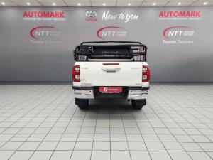 Toyota Hilux 2.8 GD-6 RB Raider 4X4 automaticD/C - Image 5