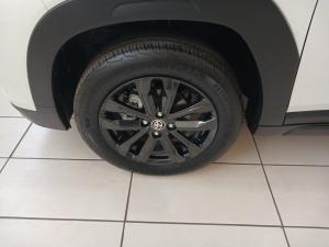 Toyota Starlet Cross 1.5Xs automatic - Image 22