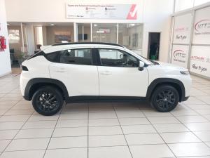 Toyota Starlet Cross 1.5Xs automatic - Image 3
