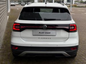 Volkswagen T-CROSS 1.0 TSI Comfortline - Image 15