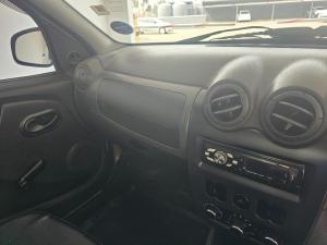 Nissan NP200 1.6 Safety PackS/C - Image 17