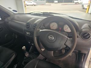 Nissan NP200 1.6 Safety PackS/C - Image 7
