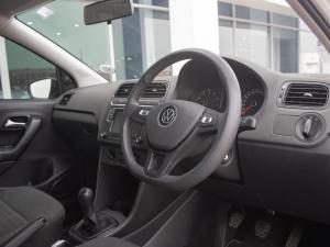 Volkswagen Polo Vivo hatch 1.4 Trendline - Image 13
