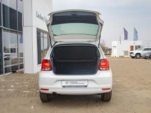 Volkswagen Polo Vivo hatch 1.4 Trendline - Image 7