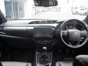 Toyota Hilux 2.8GD-6 double cab Legend manual - Image 12