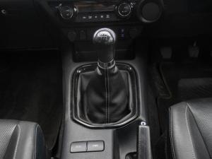 Toyota Hilux 2.8GD-6 double cab Legend manual - Image 18