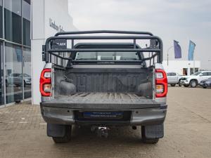 Toyota Hilux 2.8GD-6 double cab Legend manual - Image 9
