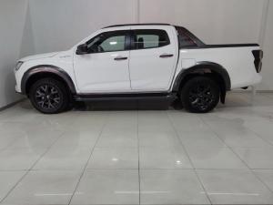 Isuzu D-Max 3.0TD double cab V-Cross - Image 2