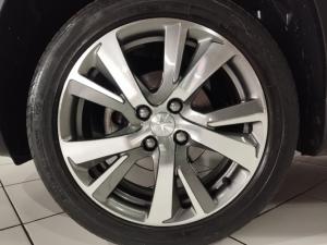 Peugeot 2008 1.6HDi Allure - Image 13