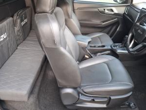 Isuzu D-Max 1.9TD Extended cab LS auto - Image 9