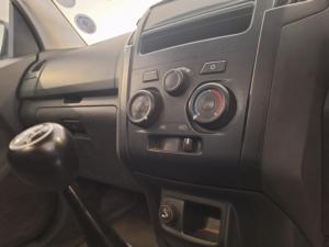 Isuzu D-Max Gen 6 250 single cab Fleetside safety - Image 4