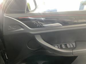 BMW X4 xDrive20d - Image 15