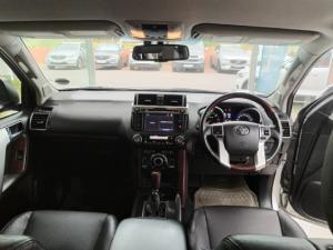 Toyota Land Cruiser Prado 3.0DT VX - Image 4