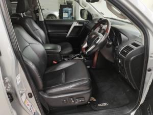 Toyota Land Cruiser Prado 3.0DT VX - Image 6