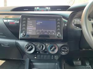 Toyota Hilux 2.4GD-6 double cab 4x4 Raider auto - Image 15
