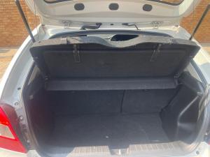 Toyota Starlet 1.4 XS auto - Image 9