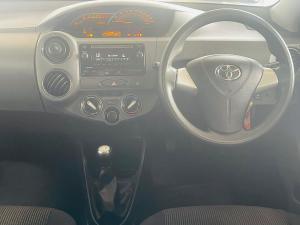 Toyota Etios sedan 1.5 Sprint - Image 11
