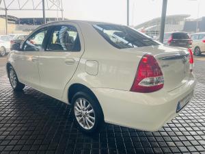 Toyota Etios sedan 1.5 Sprint - Image 5