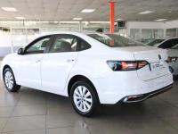 Thumbnail Volkswagen Polo sedan 1.6 Life auto