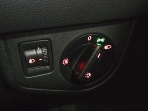 Volkswagen Polo hatch 1.0TSI Trendline - Image 8