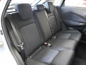 Suzuki Baleno 1.5 GL auto - Image 18