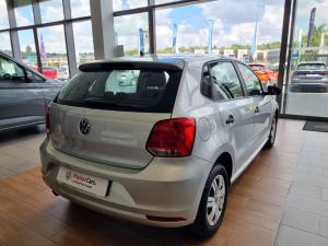 Volkswagen Polo Vivo hatch 1.4 Trendline - Image 2