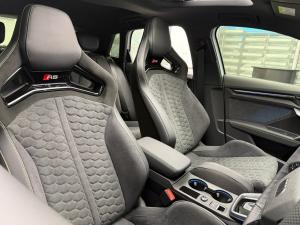 Audi RS3 Sportback quattro Carbon Edition - Image 14