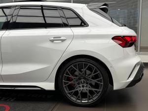 Audi RS3 Sportback quattro Carbon Edition - Image 7