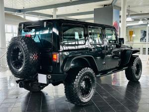 Jeep Wrangler Unlimited 3.6L Polar Edition - Image 2