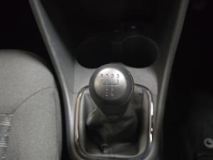 Volkswagen Polo Vivo hatch 1.4 - Image 6