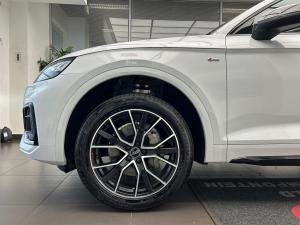 Audi Q5 Sportback 40TDI quattro Black Edition - Image 4