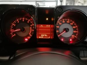 Suzuki Jimny 1.5 GLX AllGrip 3-door manual - Image 15