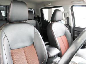 Nissan Navara 2.3D double cab Stealth auto - Image 14