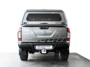 Nissan Navara 2.3D double cab Stealth auto - Image 6