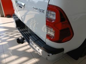 Toyota Hilux 2.8GD-6 double cab Raider auto - Image 18