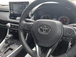 Toyota RAV4 2.0 GX auto - Image 8