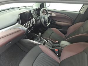 Toyota Starlet Cross 1.5 XR manual - Image 7