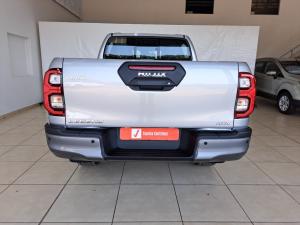 Toyota Hilux 2.8GD-6 double cab 4x4 Legend auto - Image 5