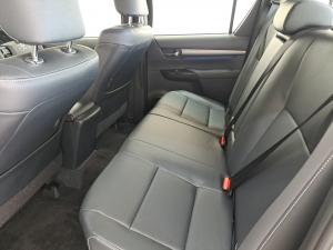 Toyota Hilux 2.8GD-6 double cab 4x4 Legend auto - Image 8