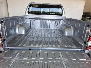 Toyota Hilux 2.8GD-6 double cab 4x4 Legend auto - Image 9